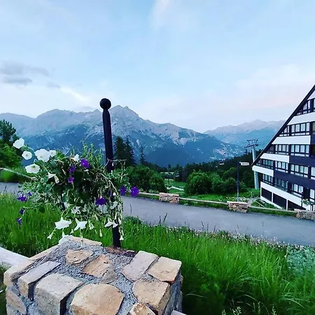 Apartment Joli 4 Couchages Aux Pieds Des Pistes